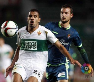 Carmona cubre a Jonathas