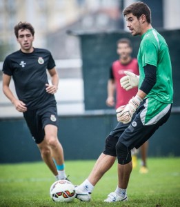 Raúl, en un entrenamiento con el Racing. || Foto: realracingclub.es