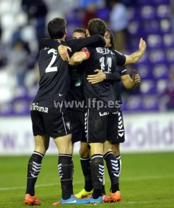 El Alba celebra su gol