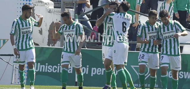 Celebración del gol de Jorge Molina