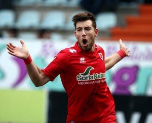 Sergi Enrich celebra un gol || Foto: Heraldo de Soria