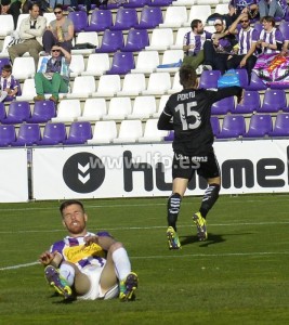 Portu celebra el gol del Albacete || Foto: lfp.es