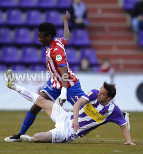 Leão corta una jugada de Ndi || Foto:  lfp.es