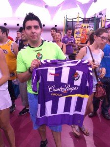 ¿Qué opinan los aficionados de las nuevas equipaciones? 1 Fernando Valencia