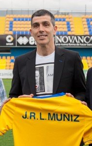 Muñiz, en su presentación con el Alcorcón || Foto: AD Alcorcón