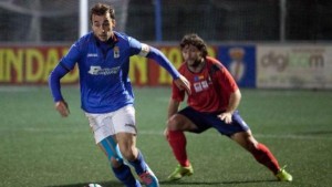 Adrián Llano, en un partido con el Real Oviedo Vetusta Foto: La Nueva España