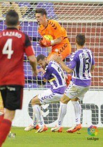 Kepa atrapa un balón aéreo
