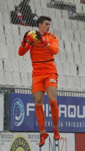 Kepa atrapa el balón en Lugo Foto: LFP