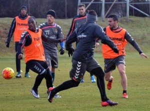 Portugal: "Lo importante no es quién juega, sino la filosofía de cómo jugamos" 1 Una acción del entrenamiento || Foto: R. Valladolid