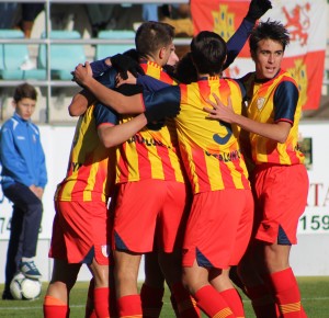 Cataluña celebra un gol || Foto: Víctor Álvarez