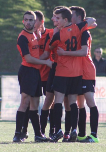El Parquesol LN celebra un gol Foto: Víctor Álvarez