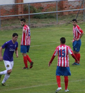 Un instante del partido contra la Cebrereña Foto: Chusi Zalama