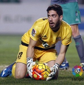 Santamaría, con el balón en las manos