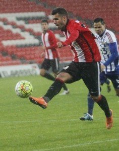 Fabri suspende en su primer test y el Mirandés se cae del play-off 3 Aketxe || Foto: LFP