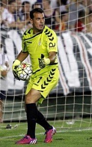 Y sobre el campo, hermanos 'adoptados' 2 Esteban || Foto: Marca