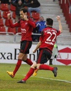 Kijera y Álex García, dos pilares del Mirandés || Foto: Proyecto Clubes