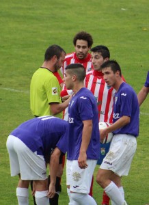 Viti, con Cristian, en un partido anterior Foto: Sergio Sanz