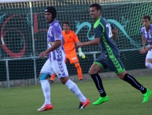 Luismi: "Vamos a llegar muy bien al principio de temporada" 1 Luismi, frente al CD Toledo
