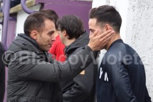 Borja Jiménez saluda a su exjugador José