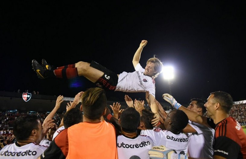 Diego Mateo cuelga las botas con honores en Newell's 2 Diego Mateo 1