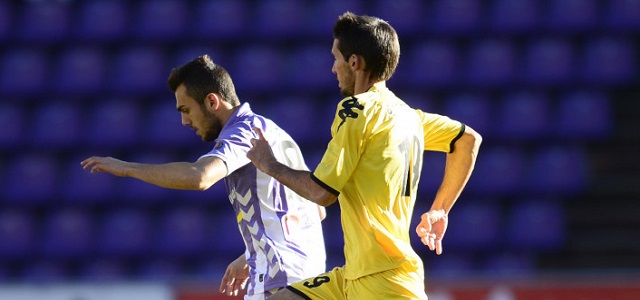 Joan Jordán con un jugador del Reus || Foto: LFP