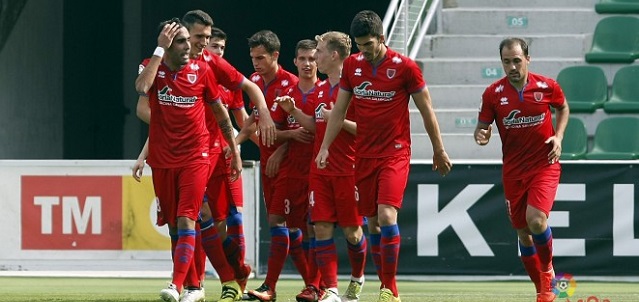 Los jugadores del Numancia celebran un gol || Foto: LFP