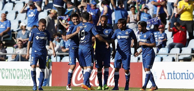 Los jugadores del Getafe celebran un gol || Foto: As