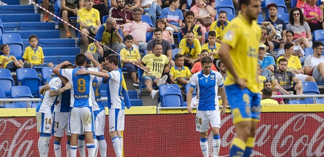 Los jugadores del Lega celebran un gol || Foto: As