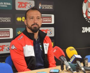 Santi Sedano, durante la rueda de prensa