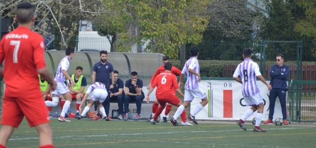 Alfon dirige a los suyos ante el Real Valladolid B