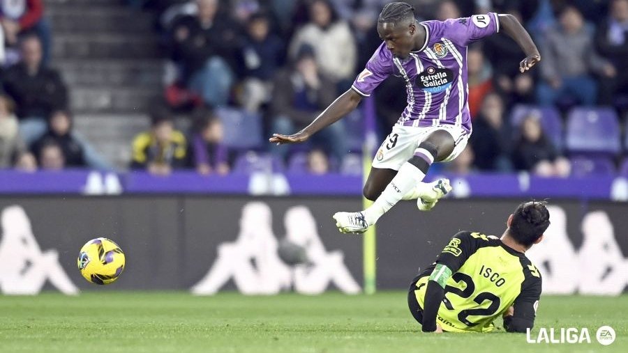 Altas, bajas y posibles onces del Real Betis - Real Valladolid