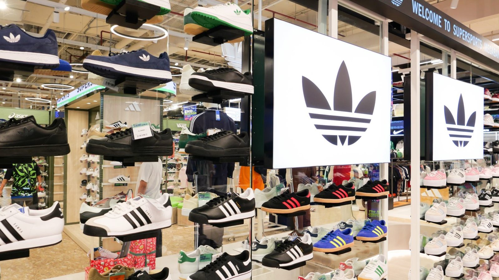 Estas son las zapatillas de Adidas que están desbancando a las más clásicas