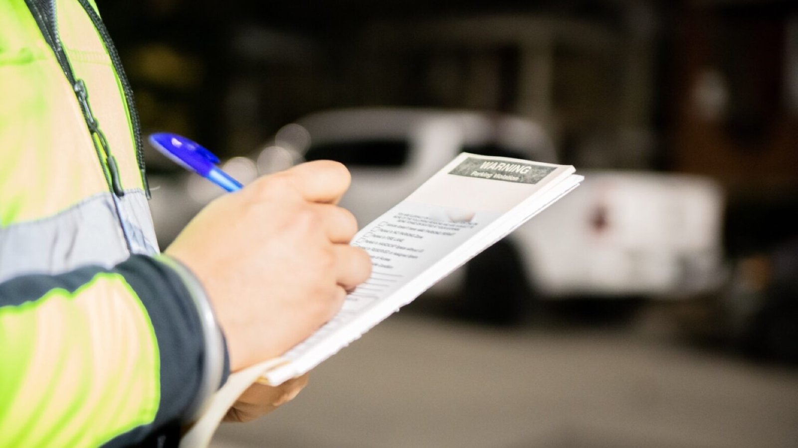 La DGT lo confirma: impone multas de 200 euros