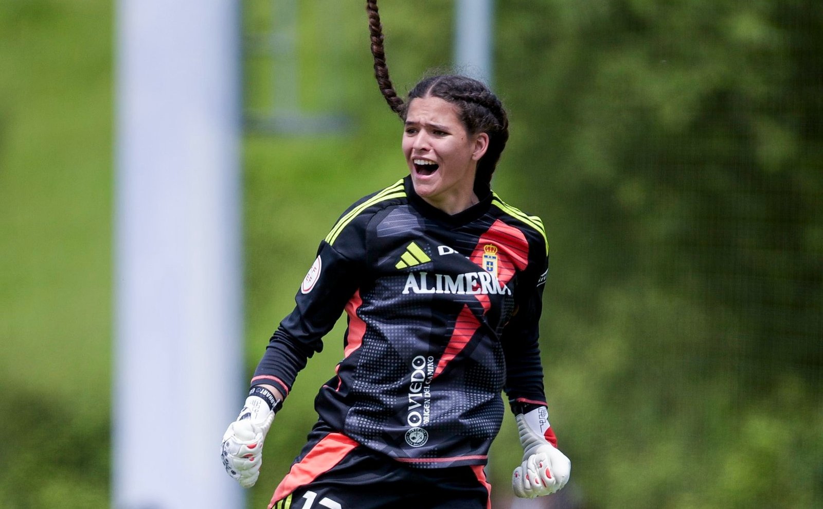 Saray Vázquez, heroina del ascenso del Real Oviedo
