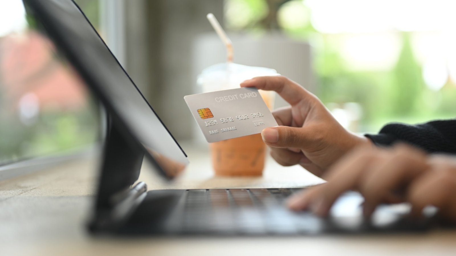 Es oficial: Hacienda limita las transferencias entre familiares