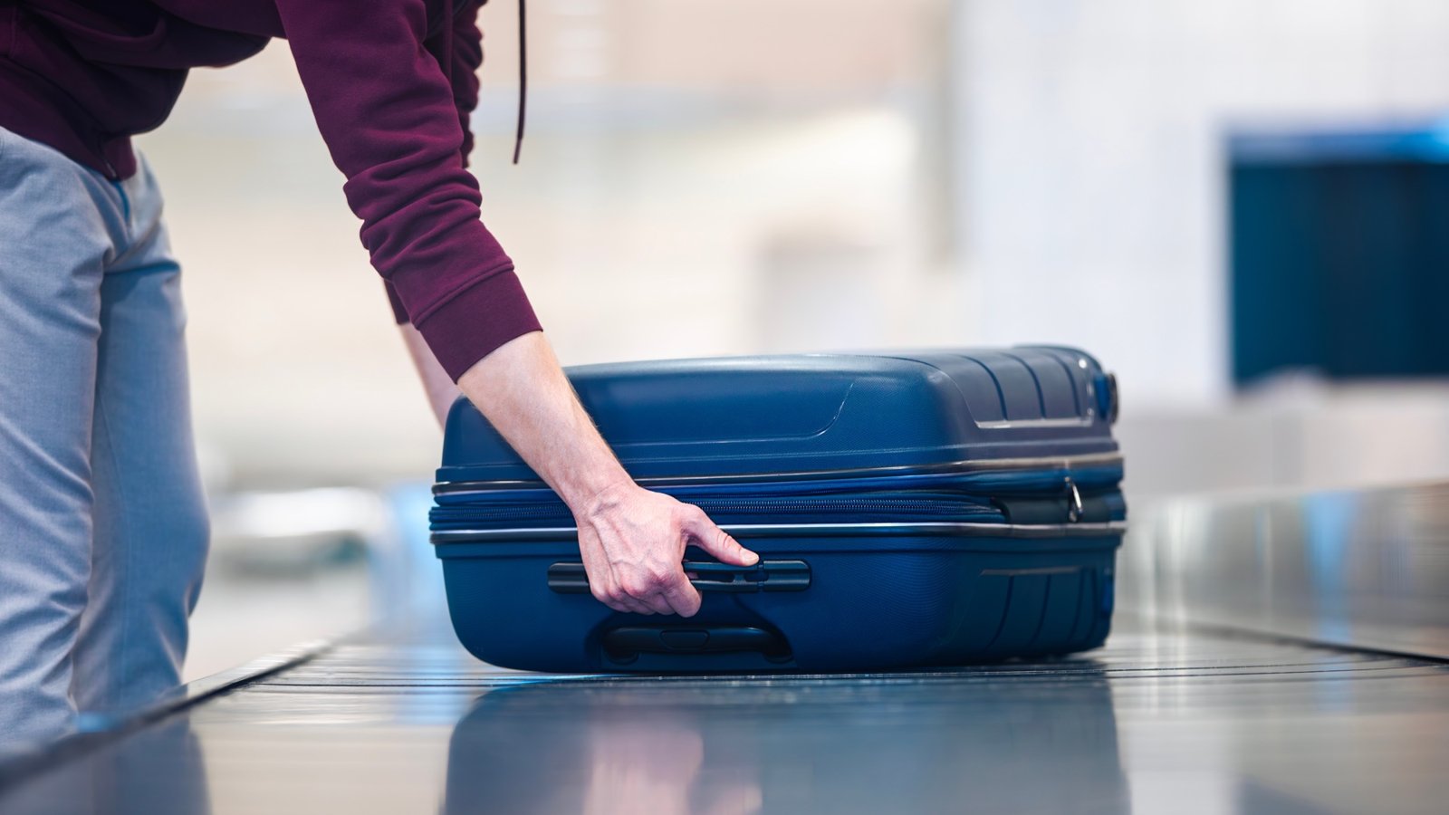 Así puede arruinarte las vacaciones llevar esto en tu equipaje de mano