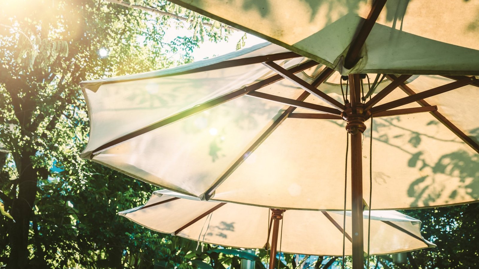 Lidl sorprende con la sombrilla más deseada del verano