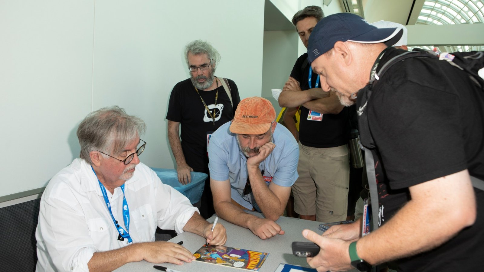 Matt Groening sorprende al revelar con qué personaje de 'Los Simpson' se identifica