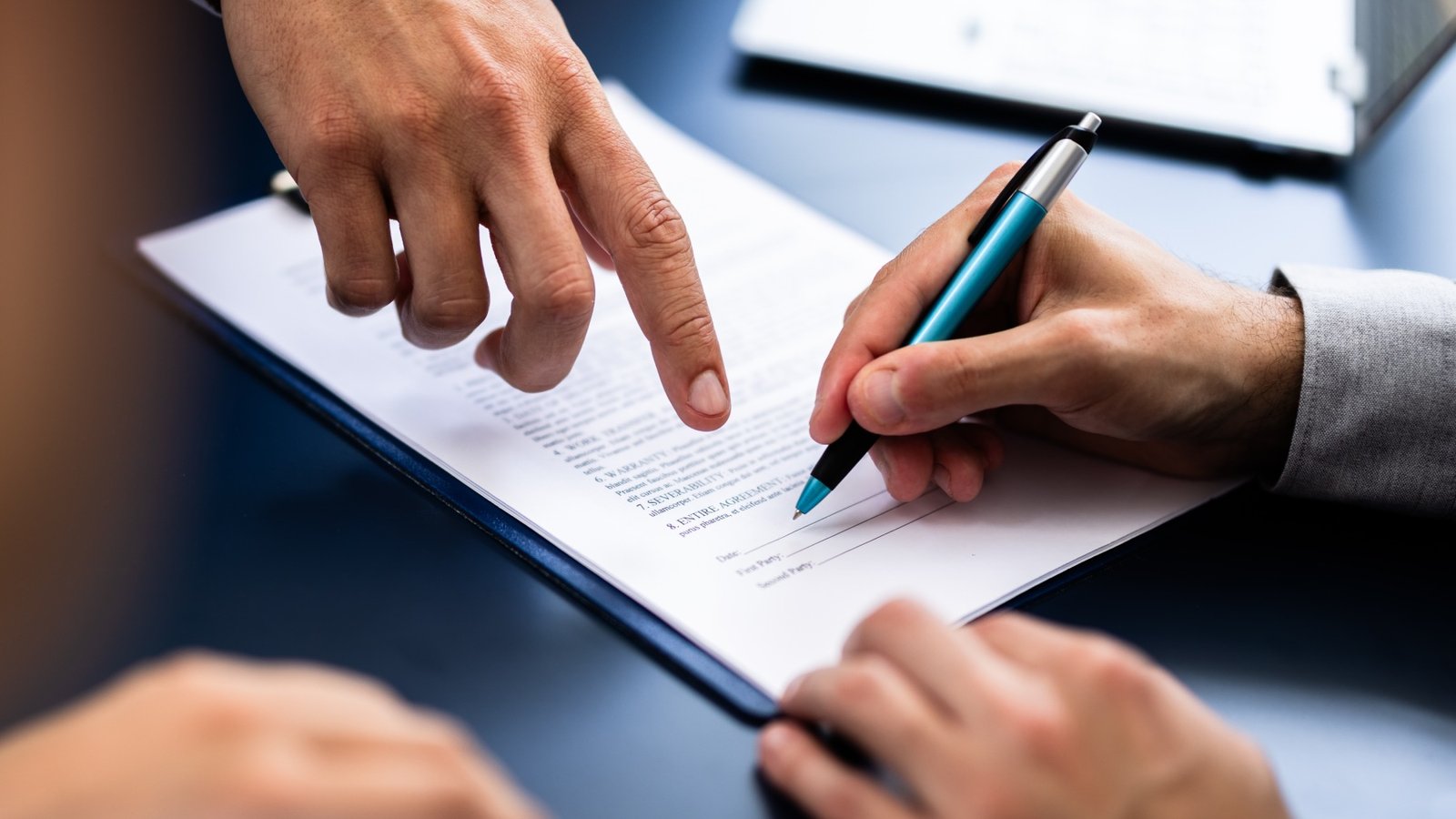 Tu compañía puede renovar automáticamente tu seguro del coche