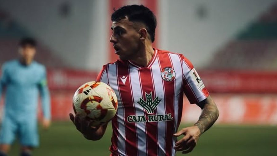 Once futbolistas de Primera RFEF a los que podría mirar el Real Valladolid 2 Sergio Nieto, Primera RFEF