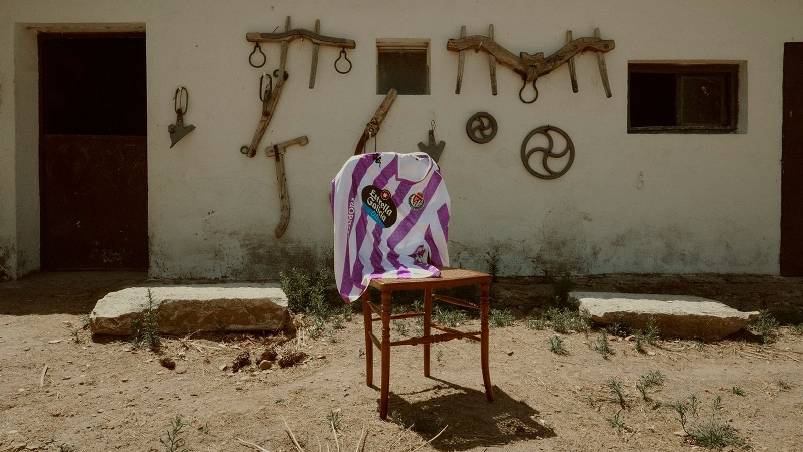 El Real Valladolid honra a sus raíces con su nueva camiseta 1 Camiseta Real Valladolid