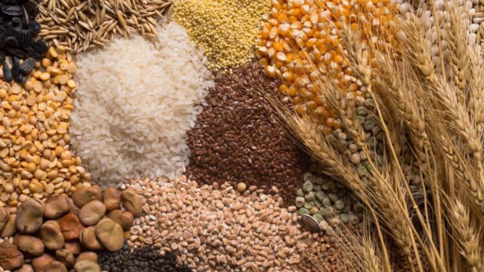 Cereales del desayuno sanos de otros que no lo son