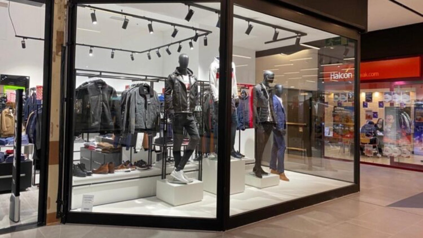 Lo que debes hacer antes de estrenar la ropa recién comprada