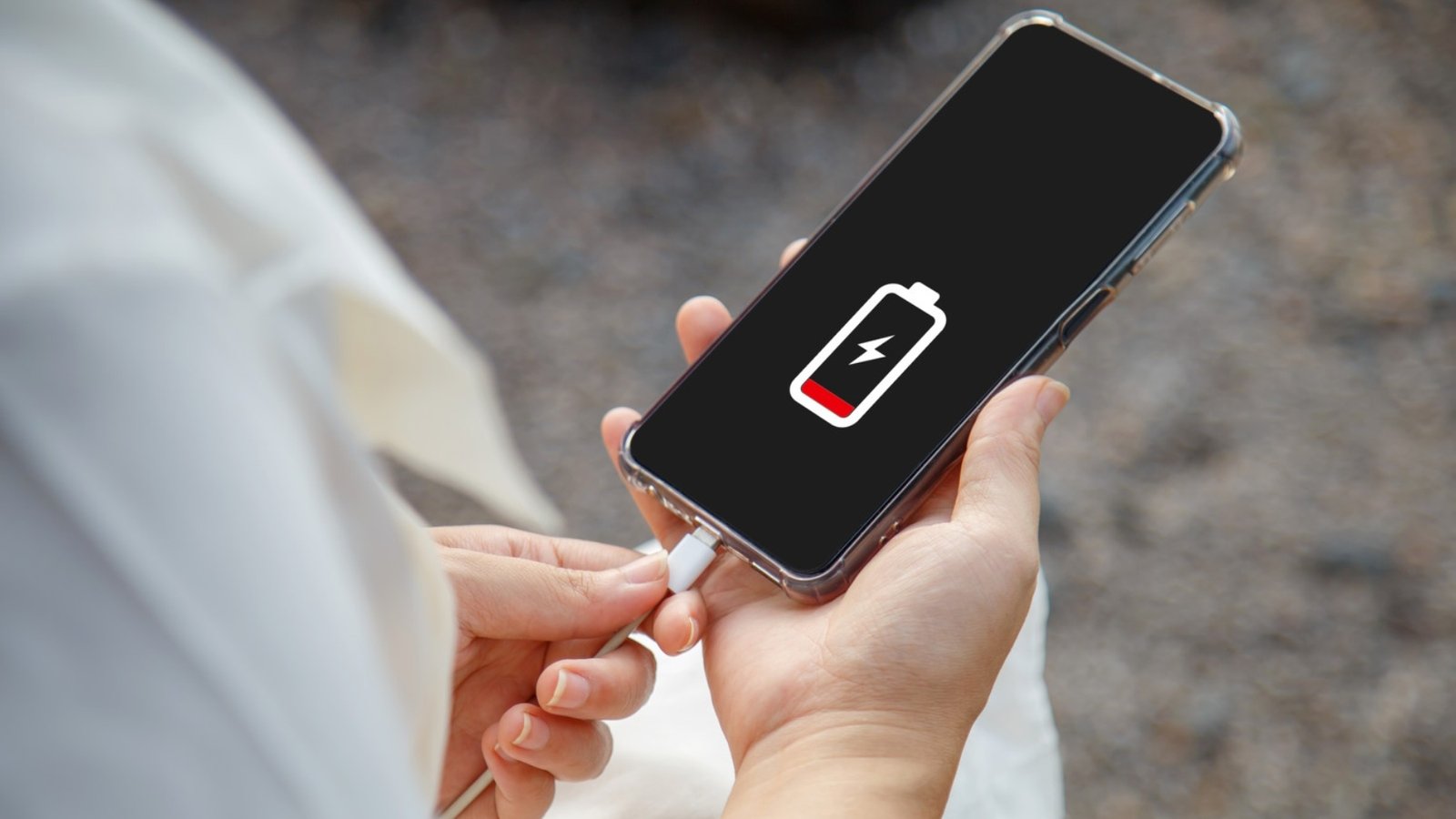 El truco definitivo para recuperar la batería del móvil