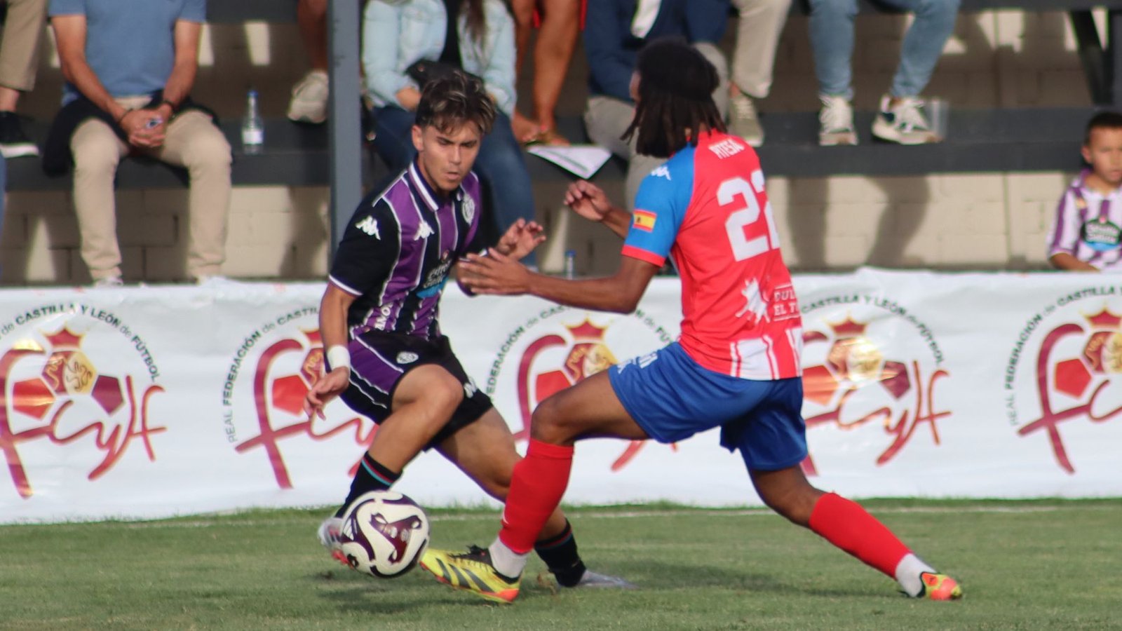 Copa del Rey: ¿Quiénes son los posibles rivales de Real Valladolid y Atlético Tordesillas? 2 Sergi Esteban en el Real Valladolid Promesas - Atlético Tordesillas