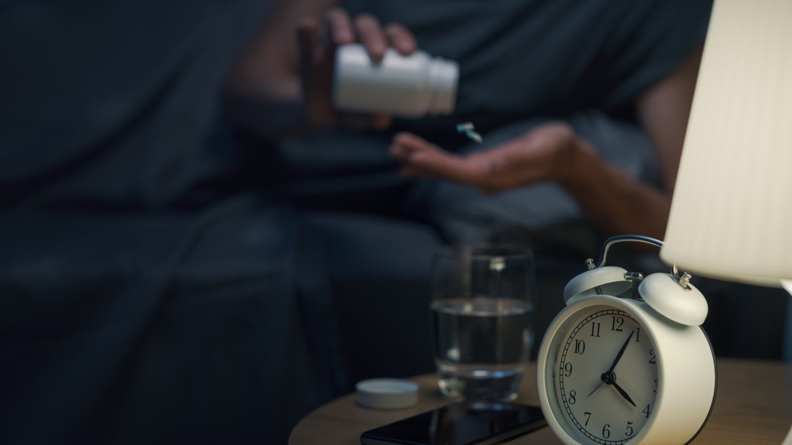 Melatonina o valeriana para combatir el insomnio