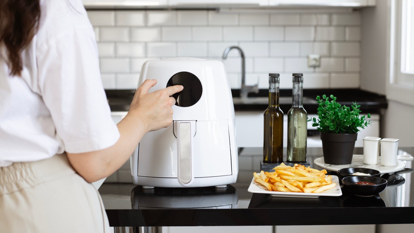 Tu airfryer está gastando más luz de la que debería