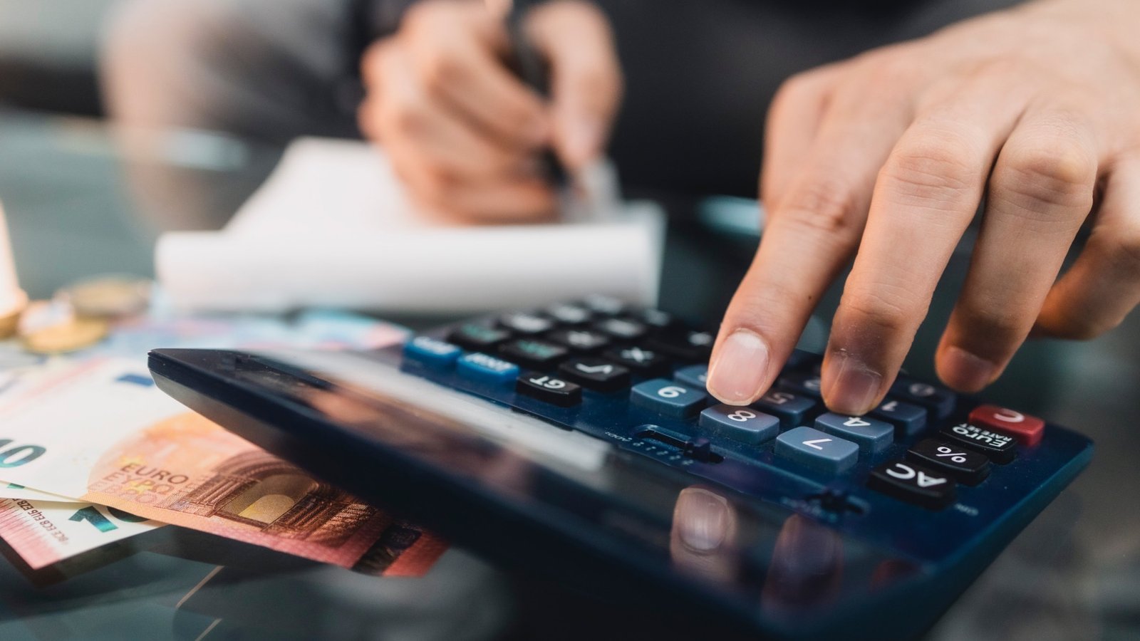 Buenas noticias para los autónomos: Hacienda confirma estas deducciones