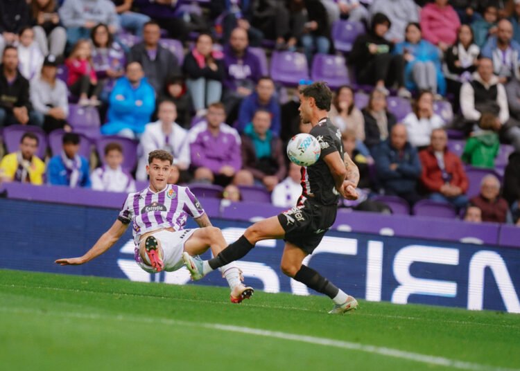 Las 3 claves de la derrota del Valladolid ante el Sporting de Gijón 2 Trilli Valladolid