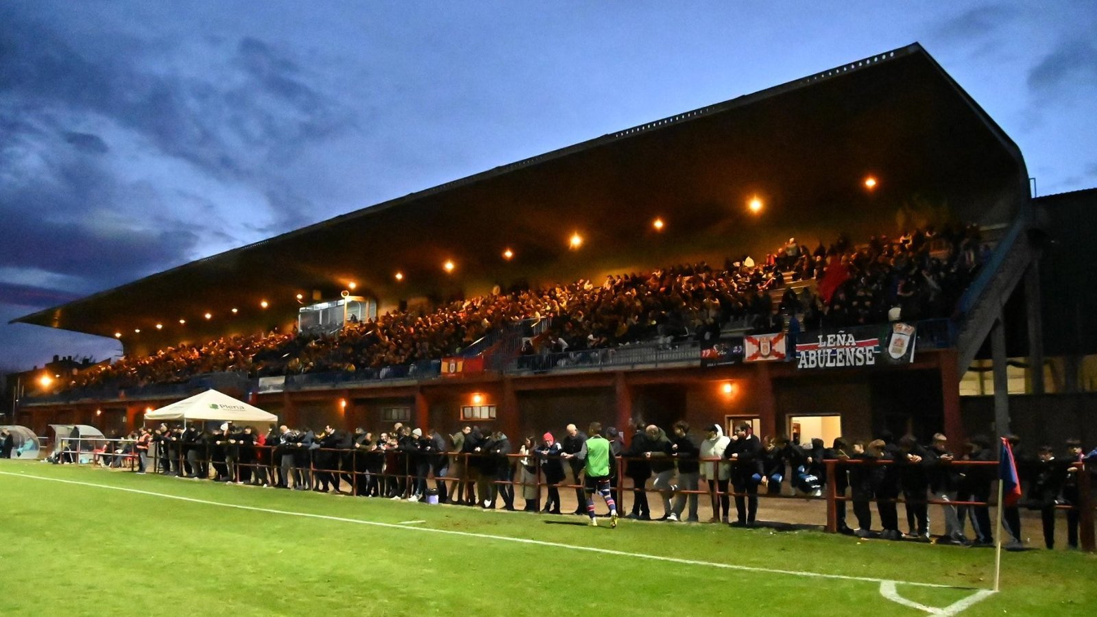 Adolfo Suárez, Ávila